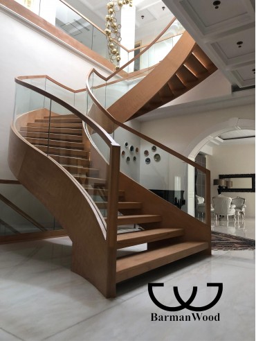 پله پیچ مدل رویال باکس (Royal Box)